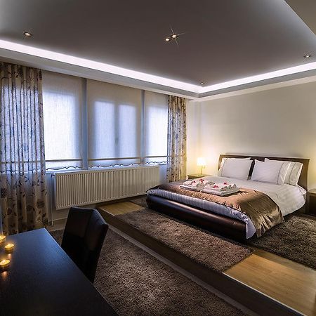 Pansion Zafeiriou Hotel Костур Екстериор снимка