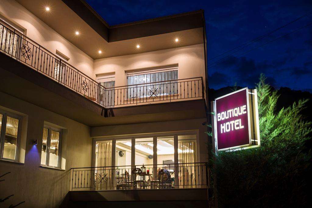 Pansion Zafeiriou Hotel Костур Екстериор снимка